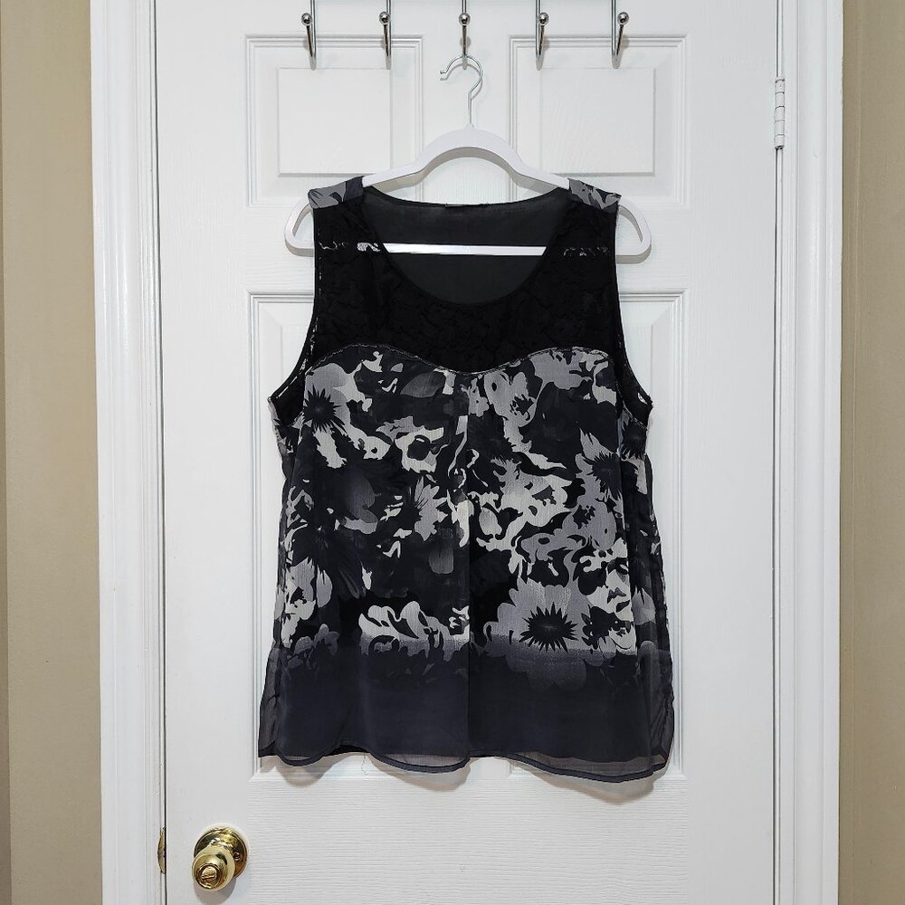 Dex Women's Sleeveless Lace Flowy Top ~ Gray and Black ~ Size XL (Extra Large) ~